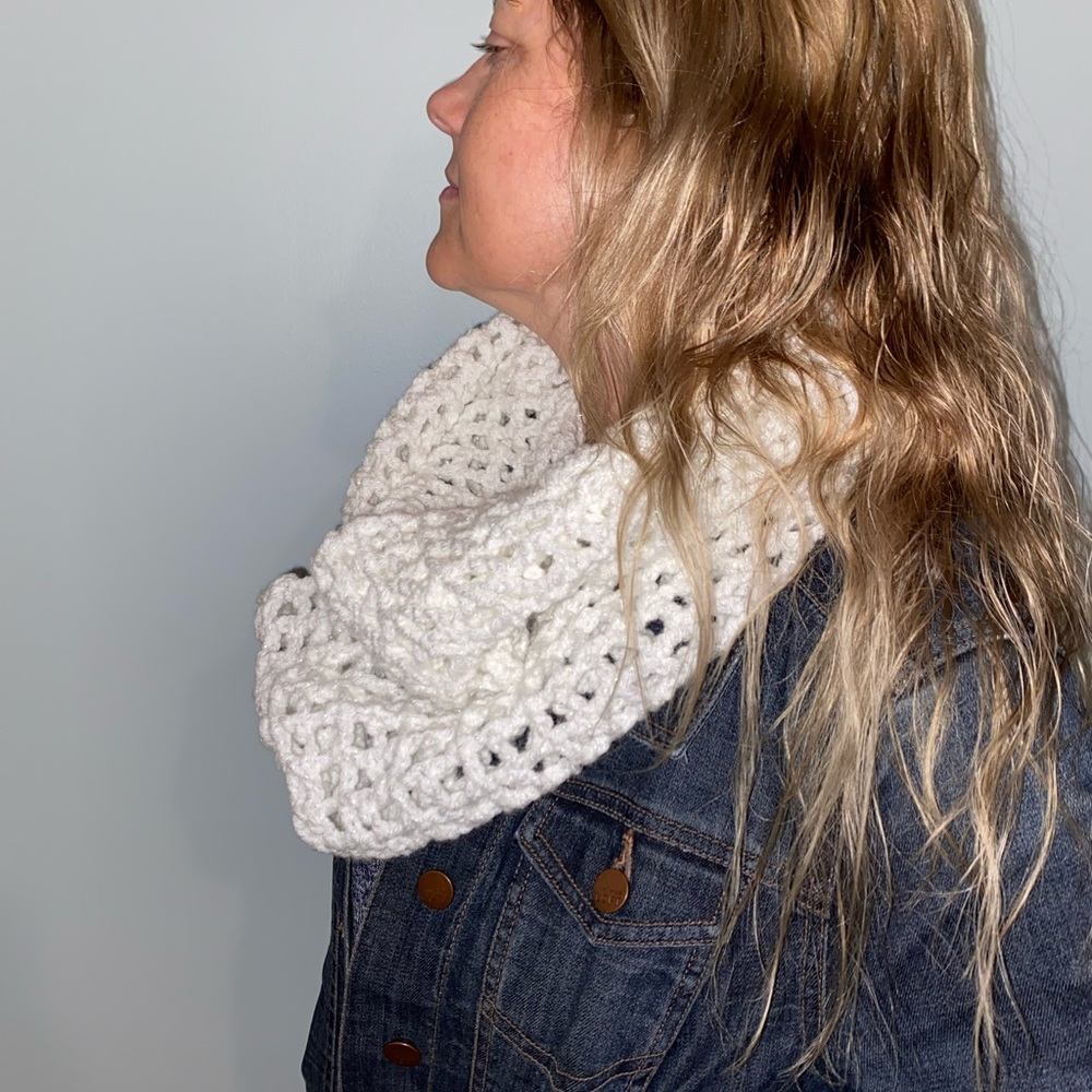 Handmade Crocheted Infinity Scarf White with Metallic Sparkle and Shine - Picture 4 of 7